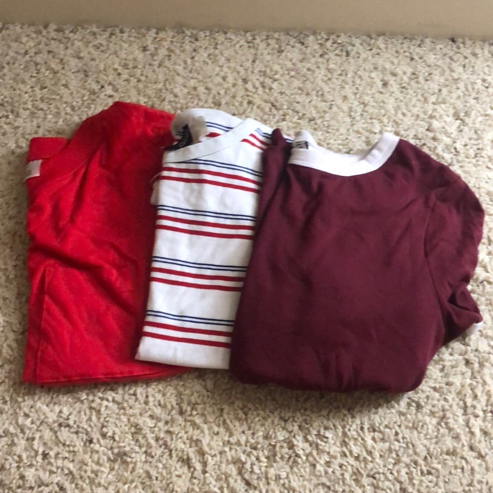 Tee shirts